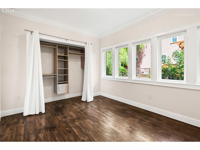 4405 GRANT St, West Linn, OR 97068