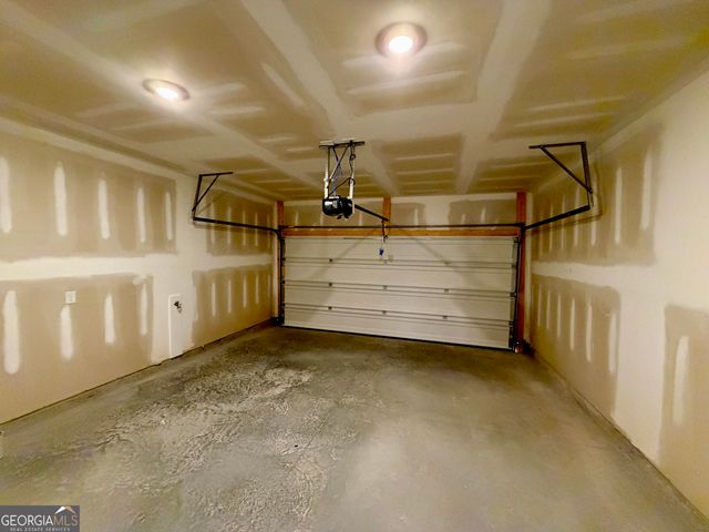 5333 Frontier Court, Flowery Branch, GA 30542