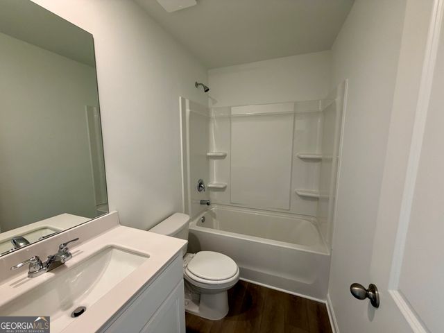 5333 Frontier Court, Flowery Branch, GA 30542