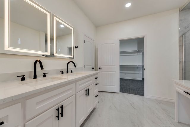 12045 W Palomino Dr, Odessa, TX 79764