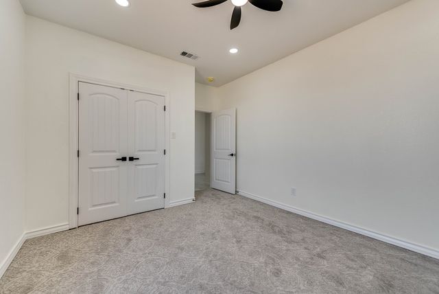 12045 W Palomino Dr, Odessa, TX 79764