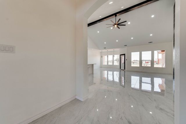 12045 W Palomino Dr, Odessa, TX 79764