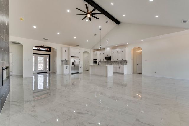 12045 W Palomino Dr, Odessa, TX 79764