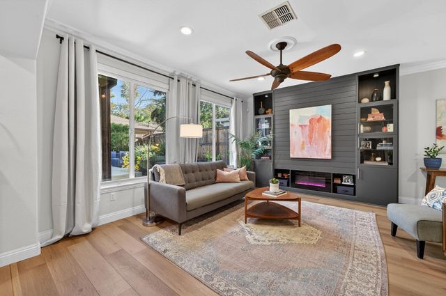 4837 Donnie Lyn Way, Carmichael, CA 95608