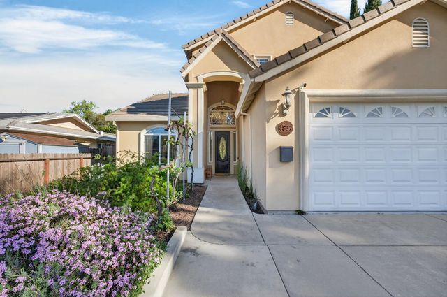 4837 Donnie Lyn Way, Carmichael, CA 95608