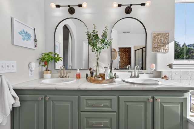 4837 Donnie Lyn Way, Carmichael, CA 95608