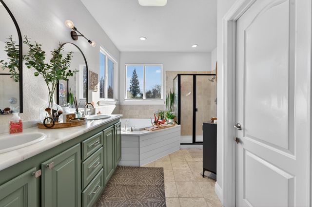 4837 Donnie Lyn Way, Carmichael, CA 95608