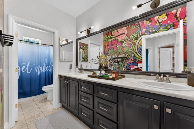 4837 Donnie Lyn Way, Carmichael, CA 95608