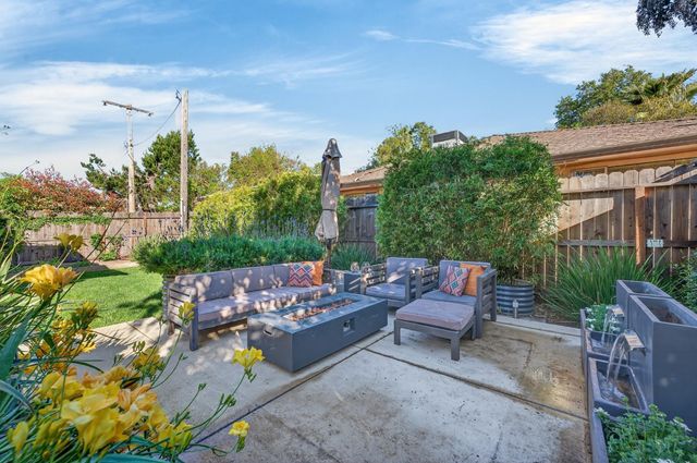 4837 Donnie Lyn Way, Carmichael, CA 95608