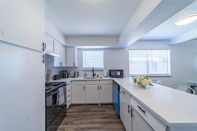 414 Donnell Drive B, Arlington, TX 76012