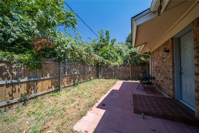 414 Donnell Drive B, Arlington, TX 76012