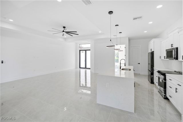 1112 Calvin AVE, Lehigh Acres, FL 33972