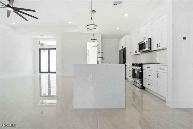 1112 Calvin AVE, Lehigh Acres, FL 33972