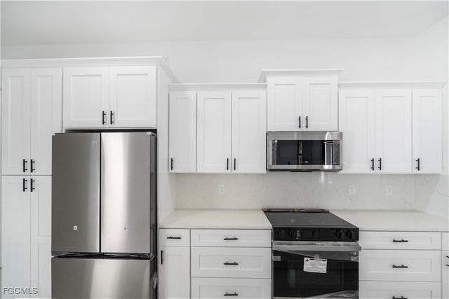 1112 Calvin AVE, Lehigh Acres, FL 33972