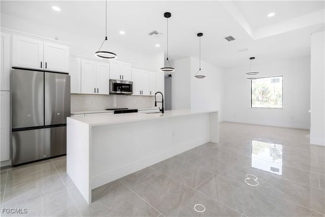 1112 Calvin AVE, Lehigh Acres, FL 33972