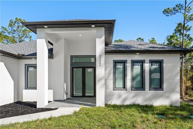 1112 Calvin AVE, Lehigh Acres, FL 33972