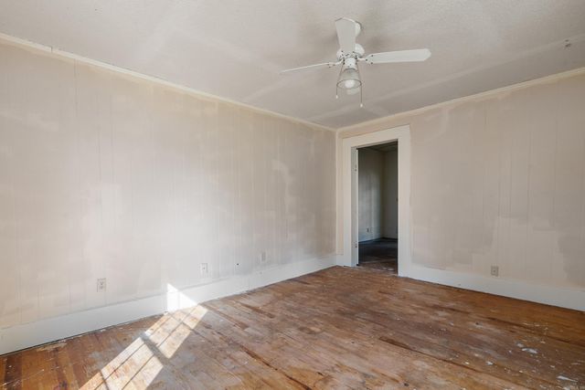 611 S 2Nd St, Glenwood, AR 71943