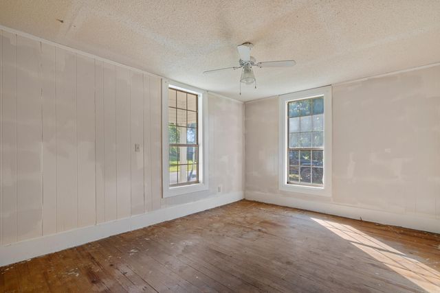 611 S 2Nd St, Glenwood, AR 71943