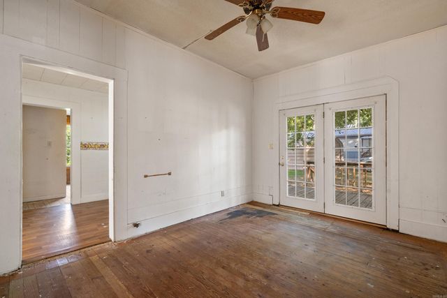 611 S 2Nd St, Glenwood, AR 71943