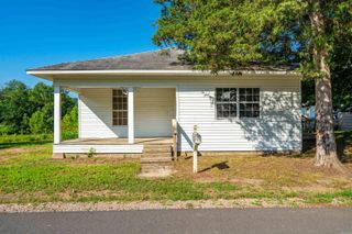 611 S 2Nd St, Glenwood, AR 71943