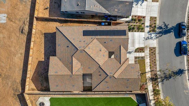 1023 Beaver Pond Loop, Madera, CA 93636