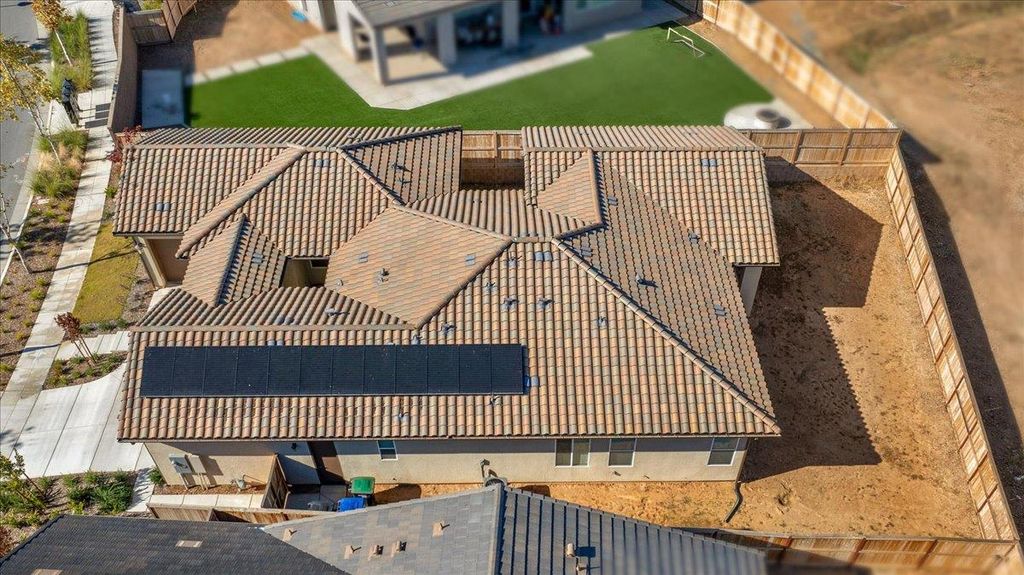 Image 54 of property listing at 1023 Beaver Pond Loop, Madera, CA 93636