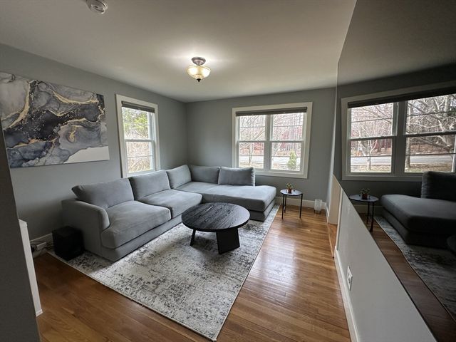 339 Salisbury St, Holden, MA 01520