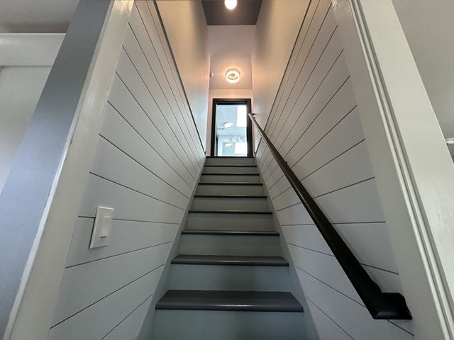 339 Salisbury St, Holden, MA 01520