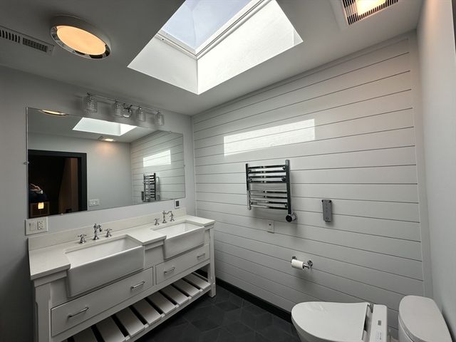 339 Salisbury St, Holden, MA 01520