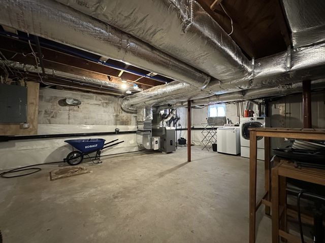 339 Salisbury St, Holden, MA 01520