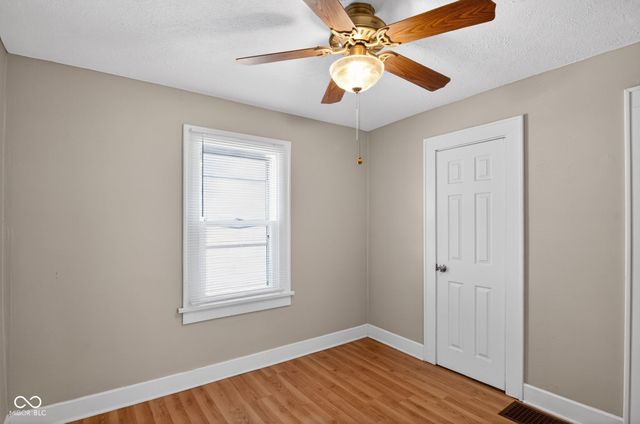 89 S 6th Avenue, Beech Grove, IN 46107