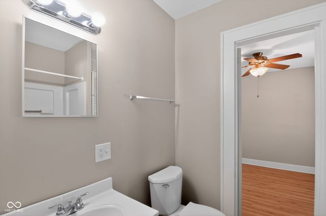 89 S 6th Avenue, Beech Grove, IN 46107