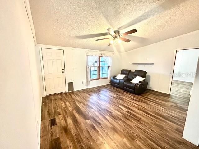 513 PERCH PLACE, Lakeland, FL 33801