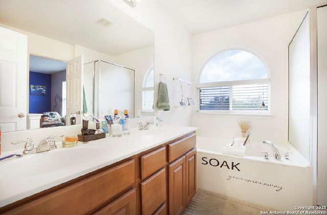 14914 Laudie Fox, San Antonio, TX 78253