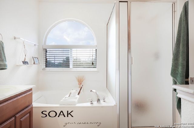 14914 Laudie Fox, San Antonio, TX 78253