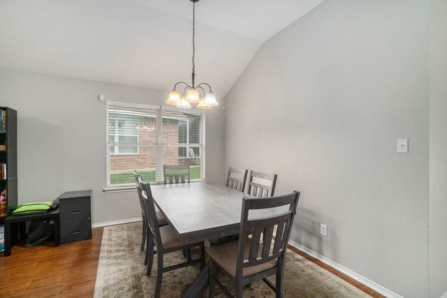 2808 Wakecrest Drive, Fort Worth, TX 76108