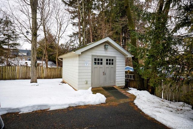 124 Braunsdorf Road, Pearl River, NY 10965