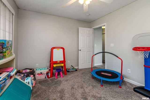 5627 RED FOX Drive, Carterville, IL 62918