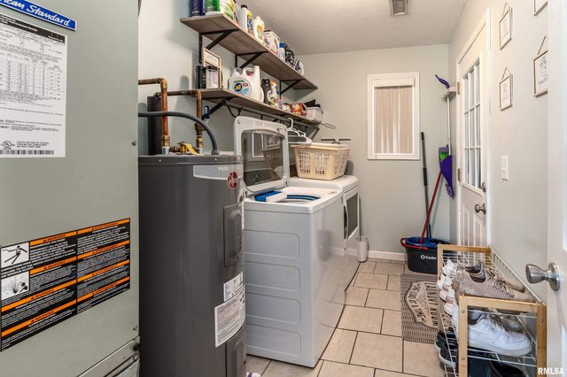 5627 RED FOX Drive, Carterville, IL 62918