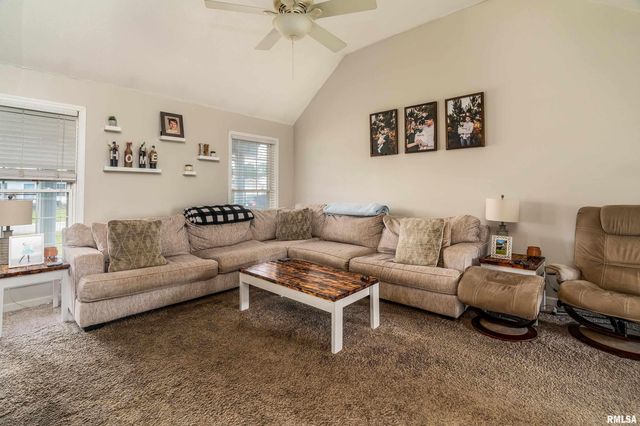 5627 RED FOX Drive, Carterville, IL 62918