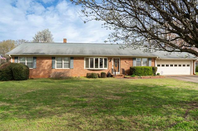 109 Gentry Road, Spartanburg, SC 29301