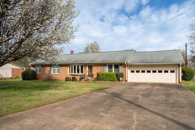 109 Gentry Road, Spartanburg, SC 29301