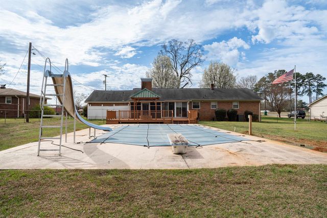 109 Gentry Road, Spartanburg, SC 29301