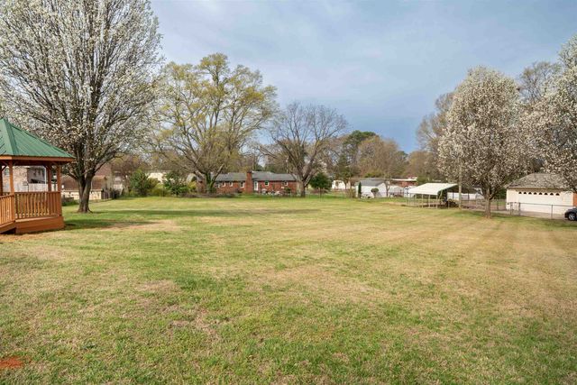 109 Gentry Road, Spartanburg, SC 29301