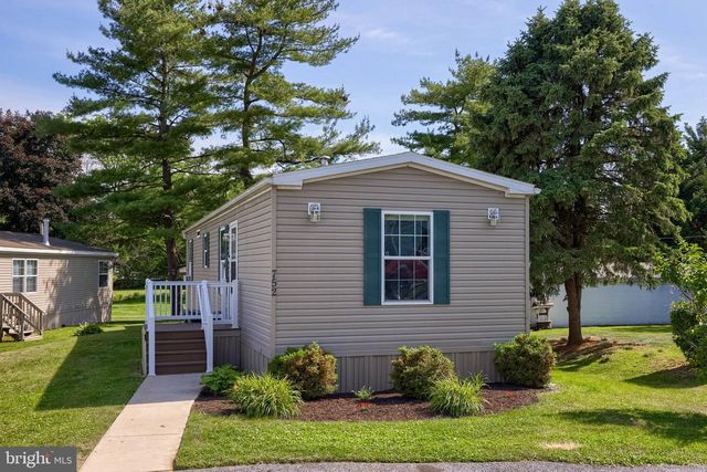 752 SHERRY LN, Lancaster, PA 17601