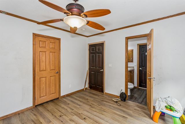 6 River Creek Rd, Udall, KS 67146