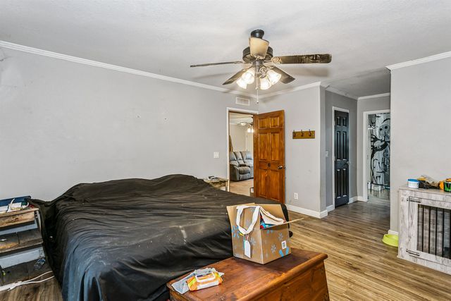 6 River Creek Rd, Udall, KS 67146