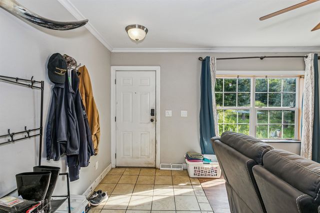 6 River Creek Rd, Udall, KS 67146