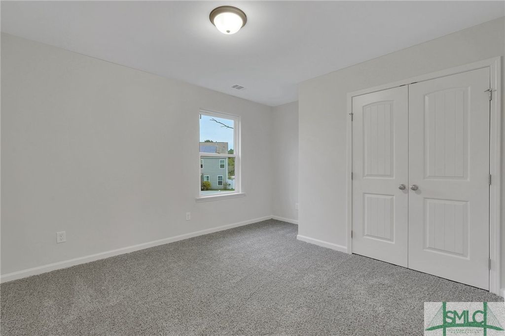 Image 25 of property listing at 148 Orkney Road, Savannah, GA 31407