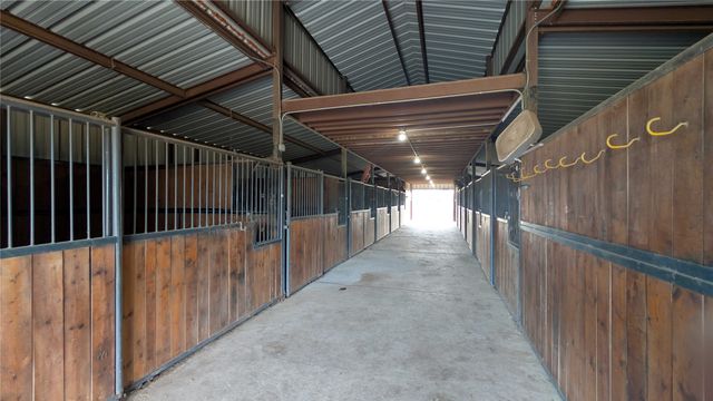 5909 County Road 488, Nevada, TX 75173